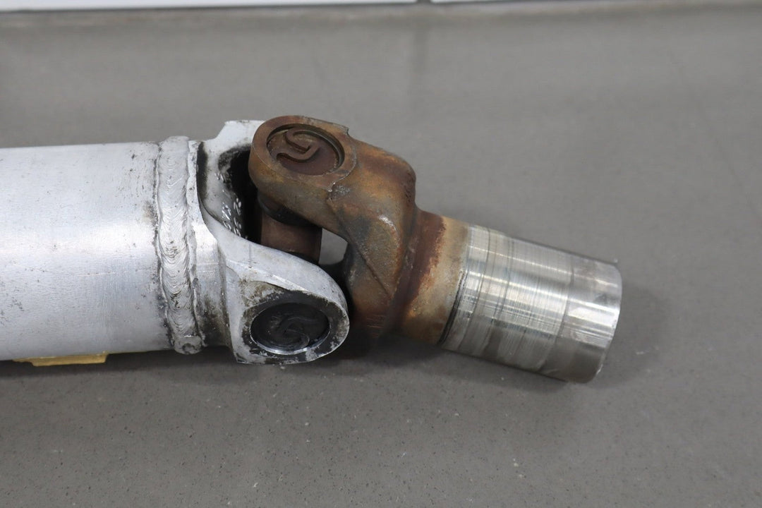 1994 Chevrolet Corvette Base C4 5.7L Manual Trans Rear Drive Shaft 12557818