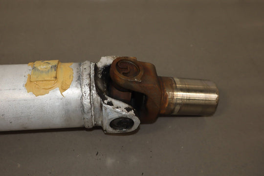 1994 Chevrolet Corvette Base C4 5.7L Manual Trans Rear Drive Shaft 12557818