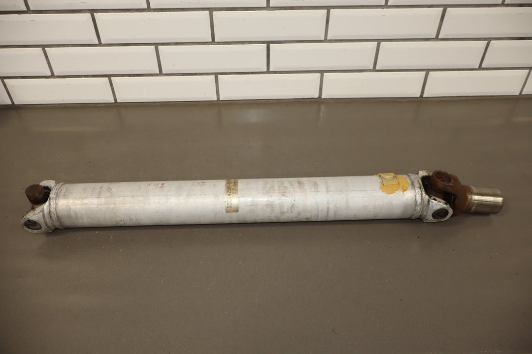 1994 Chevrolet Corvette Base C4 5.7L Manual Trans Rear Drive Shaft 12557818