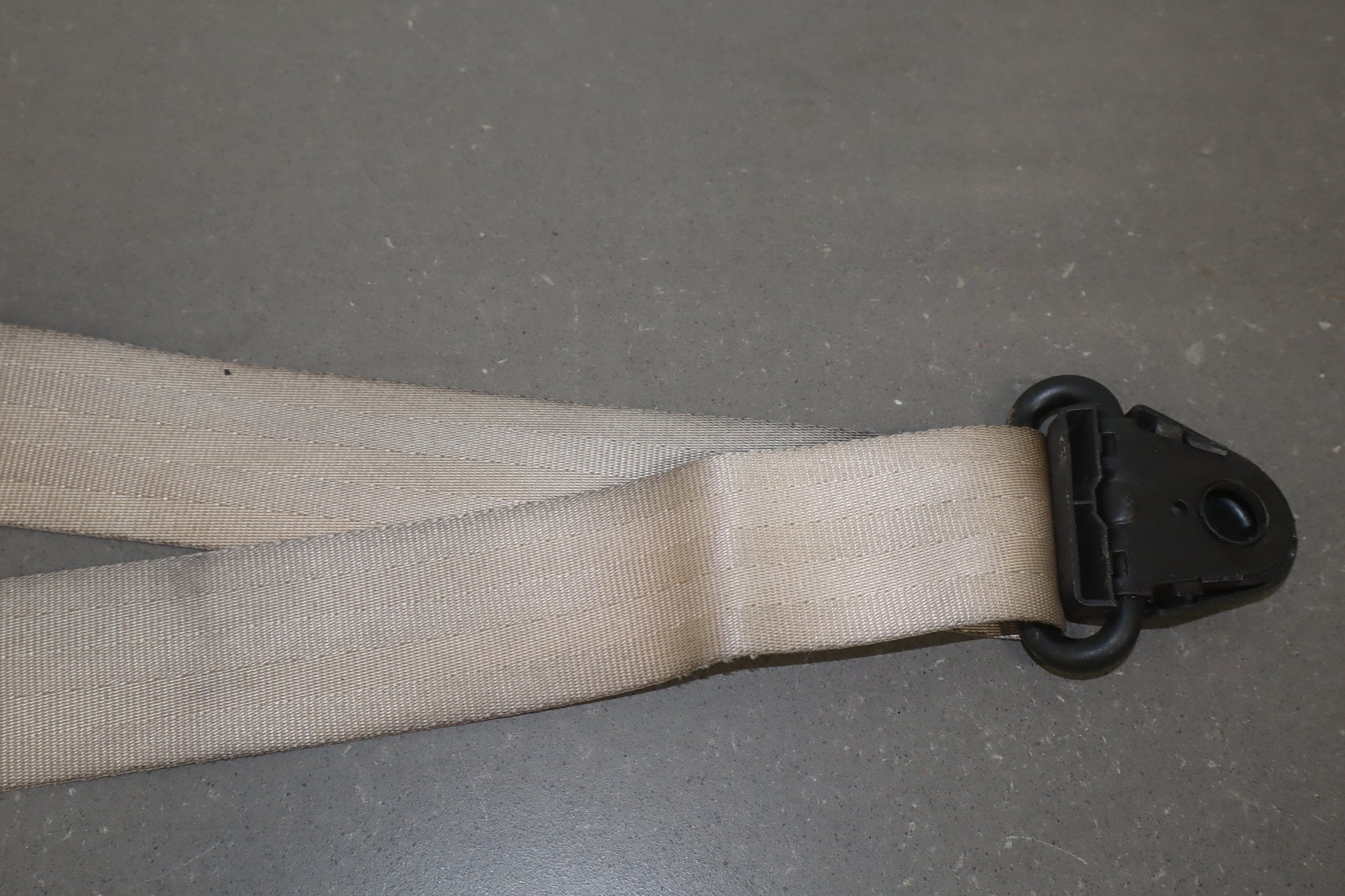 1994 Chevrolet Corvette Pair- Front Seat Belts Lt Beige