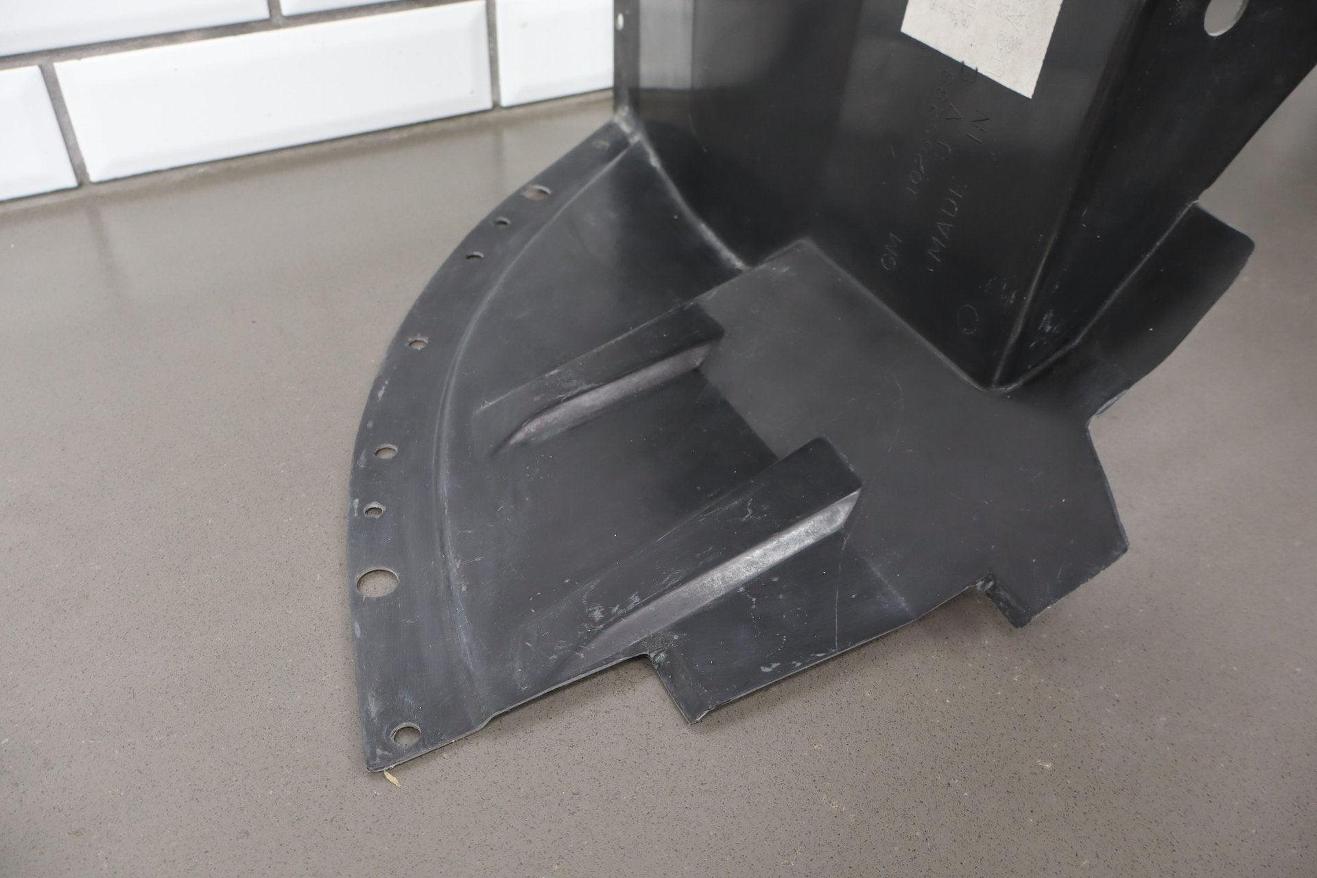 1994 Chevrolet Corvette- Right Front Inner Fender Liner