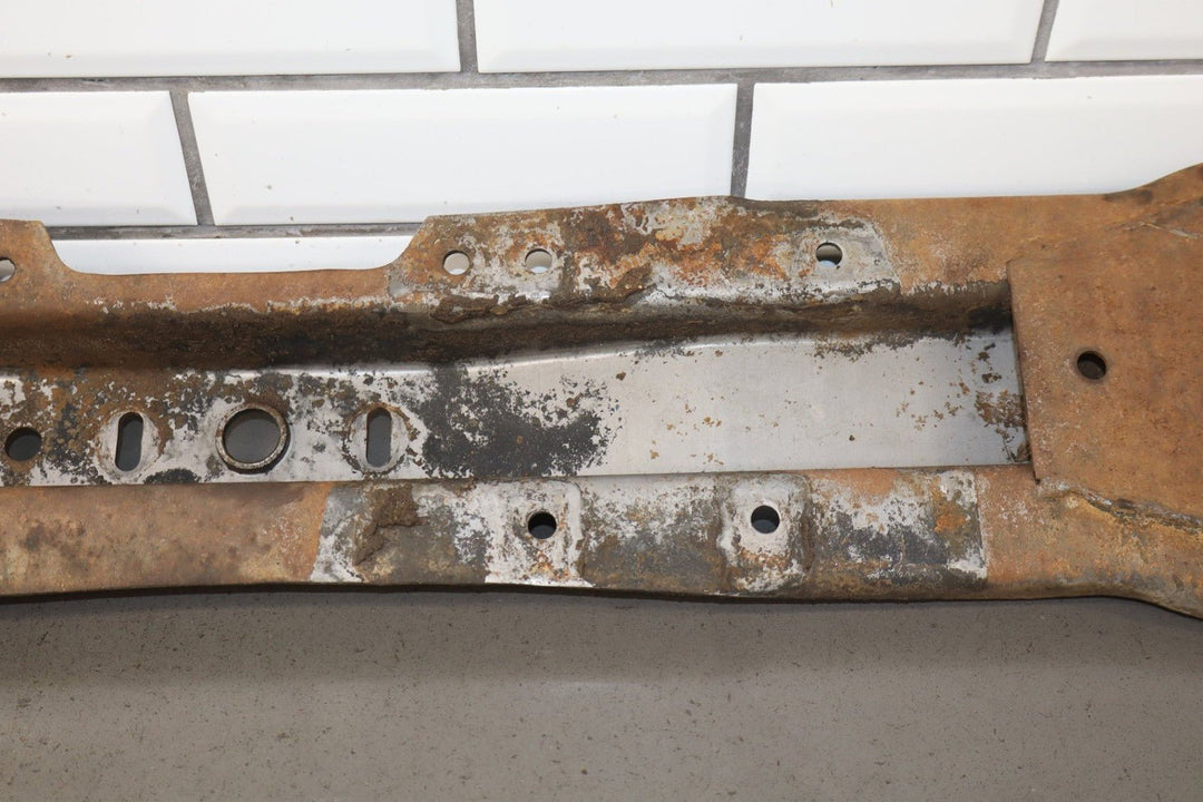 1994 Chevrolet Suburban 2500 4x4 4L80e Transmission Crossmember OEM GMT400 OBS
