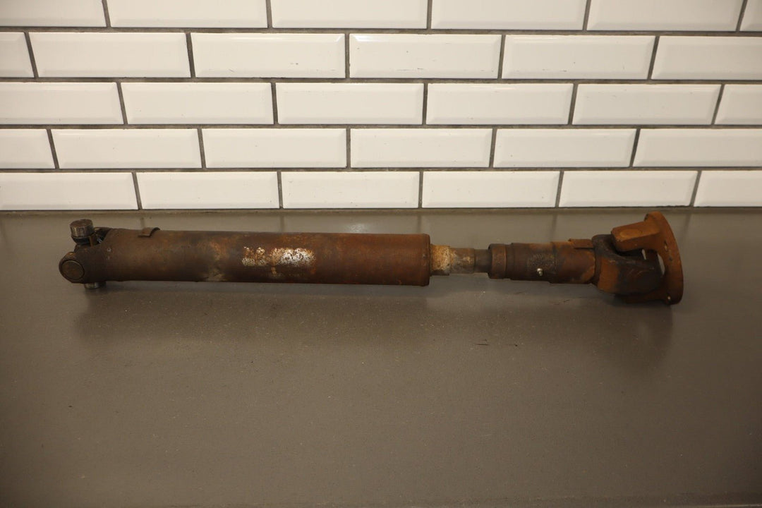 1994 Chevrolet Suburban 2500 4x4 Front Drive Shaft OEM