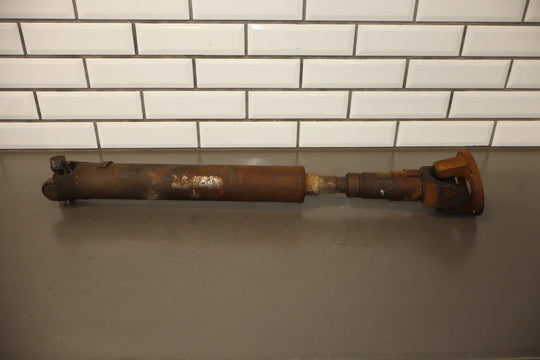 1994 Chevrolet Suburban 2500 4x4 Front Drive Shaft OEM