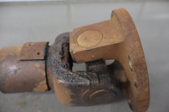 1994 Chevrolet Suburban 2500 4x4 Front Drive Shaft OEM