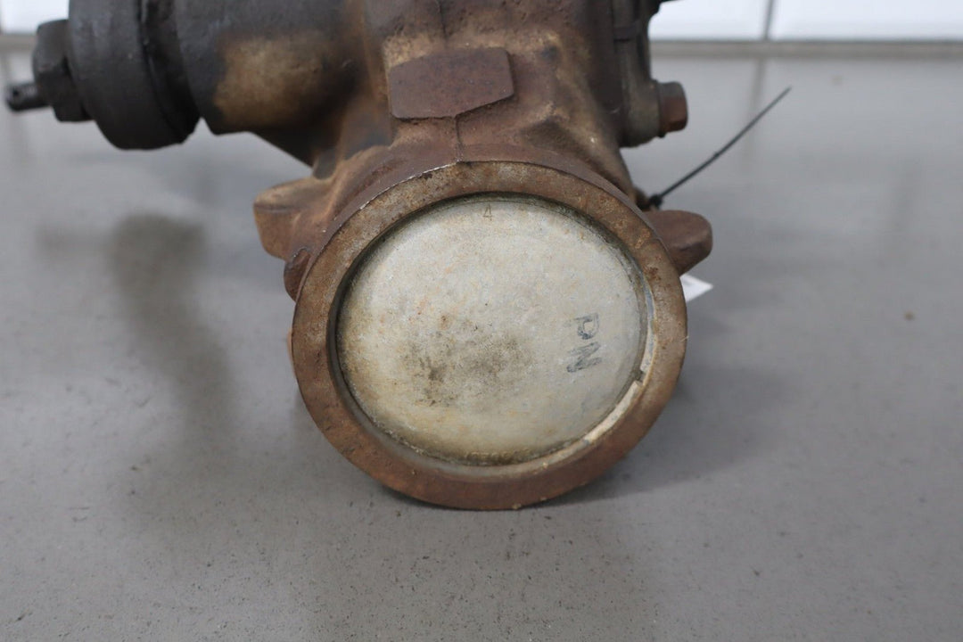 1994 Chevrolet Suburban 2500 4x4 Power Steering Gear Box OEM