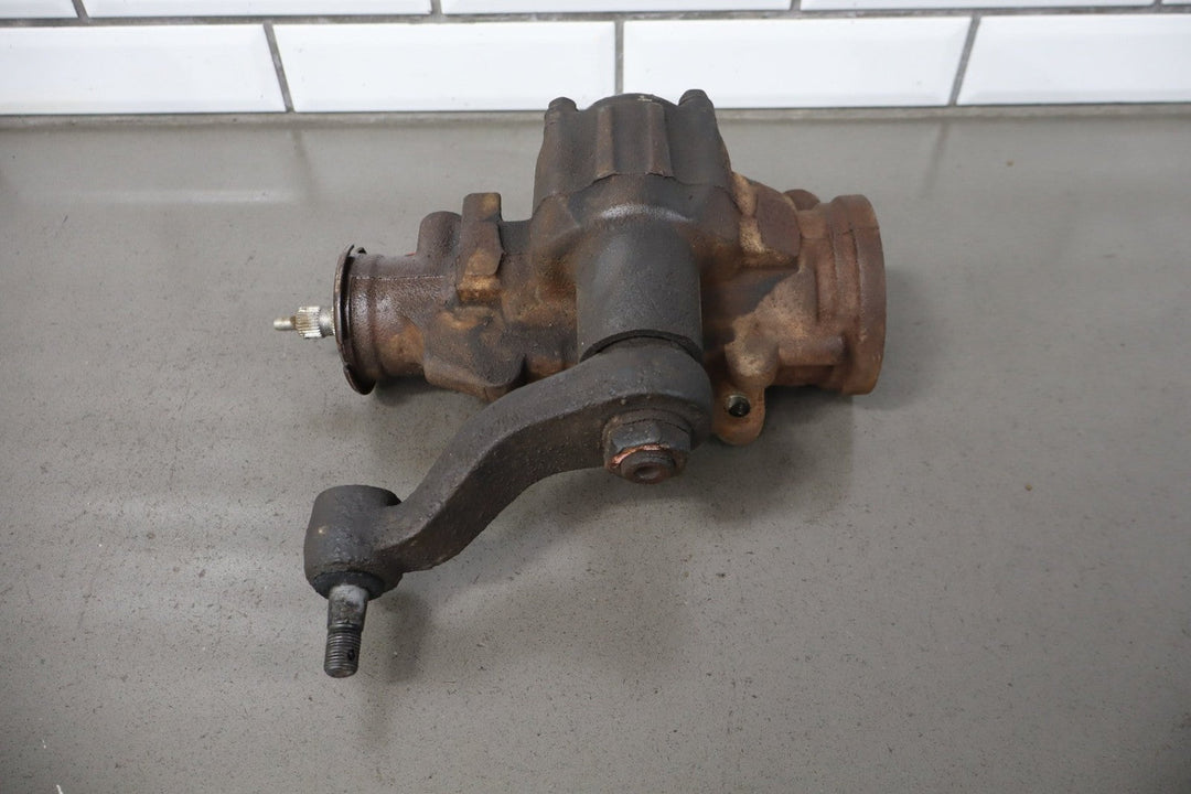 1994 Chevrolet Suburban 2500 4x4 Power Steering Gear Box OEM