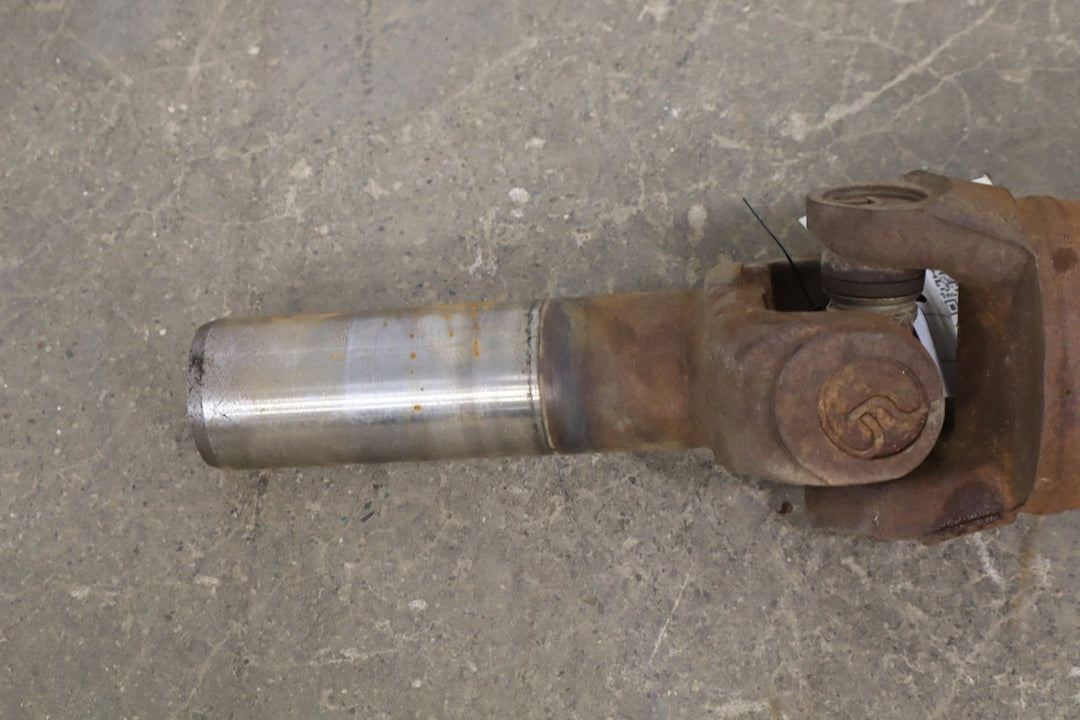 1994 Chevrolet Suburban 2500 GMT400 4x4 7.4L Rear Drive Shaft