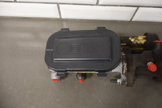 1994 Chevrolet Suburban 2500 Hydroboost Brake Booster OEM