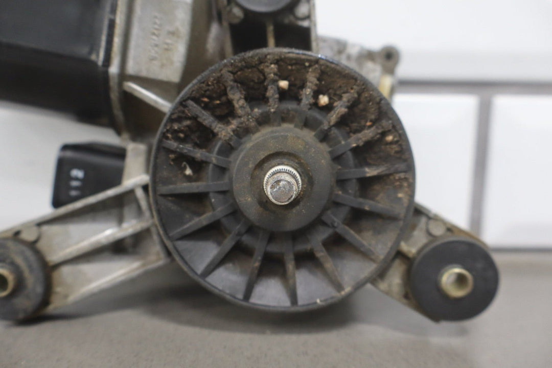 1994 Chevrolet Suburban Front Wiper Motor OEM