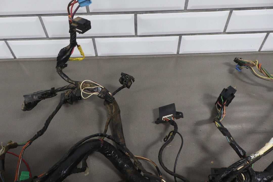 1994 Chevrolet Suburban GMT400 OBS Dash Wiring Harness OEM