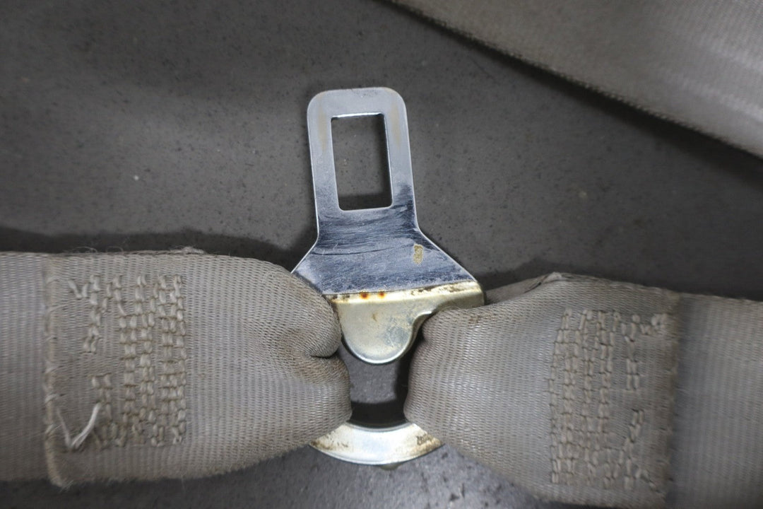 1994 Chevrolet Suburban Left Front Seat Belt Light Smoke Gray 32