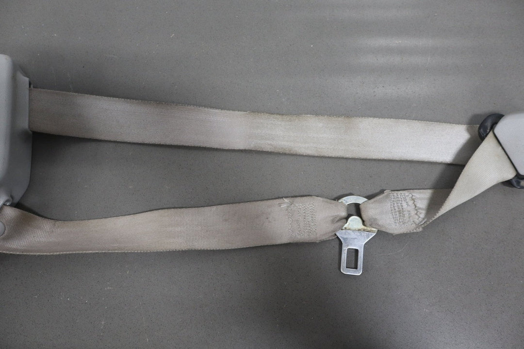 1994 Chevrolet Suburban Left Front Seat Belt Light Smoke Gray 32