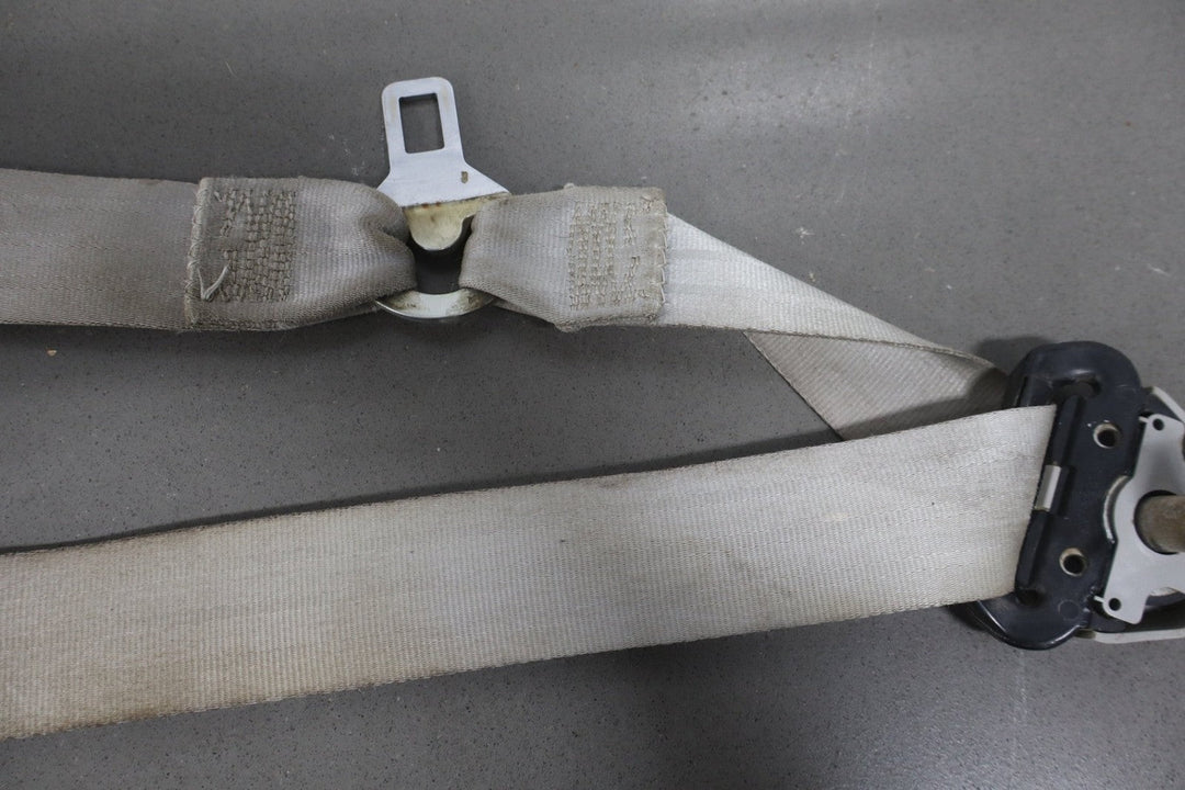 1994 Chevrolet Suburban Left Front Seat Belt Light Smoke Gray 32