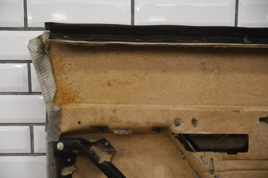 1994 Chevrolet Suburban Right Front Interior Trim Panel Light Smoke Gray 32