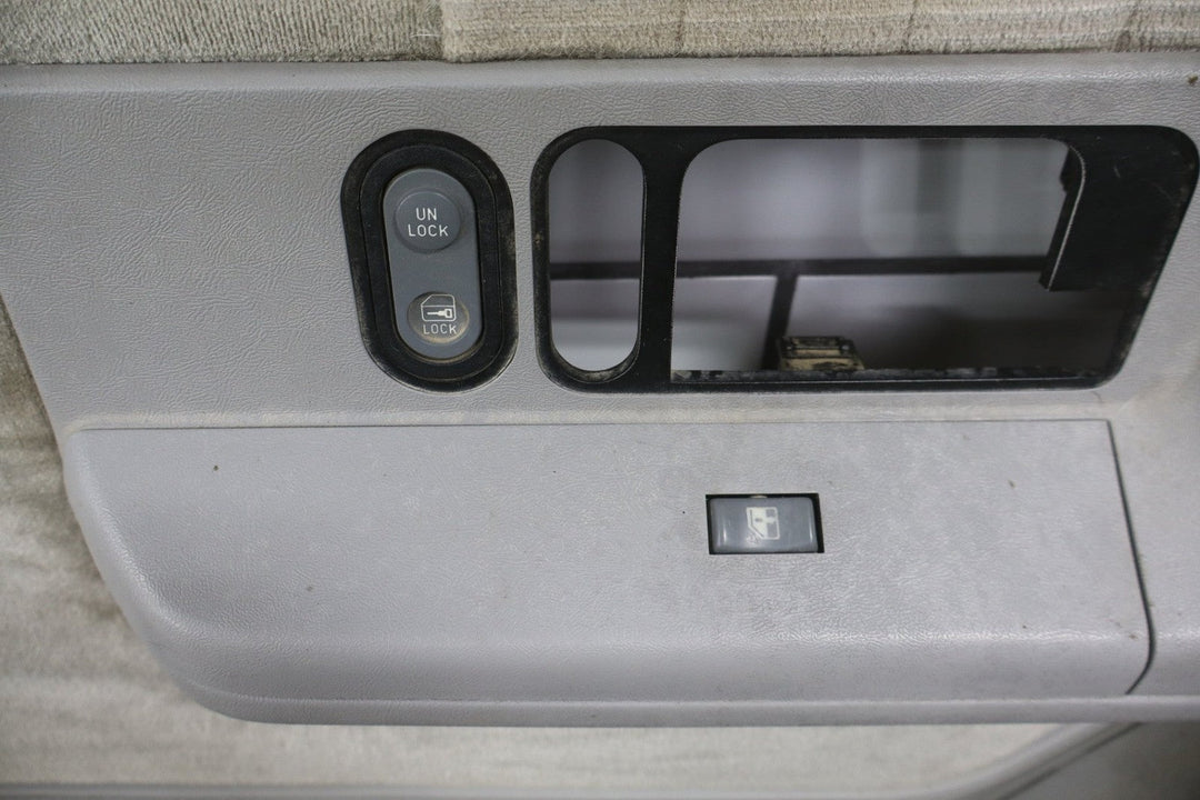1994 Chevrolet Suburban Right Front Interior Trim Panel Light Smoke Gray 32