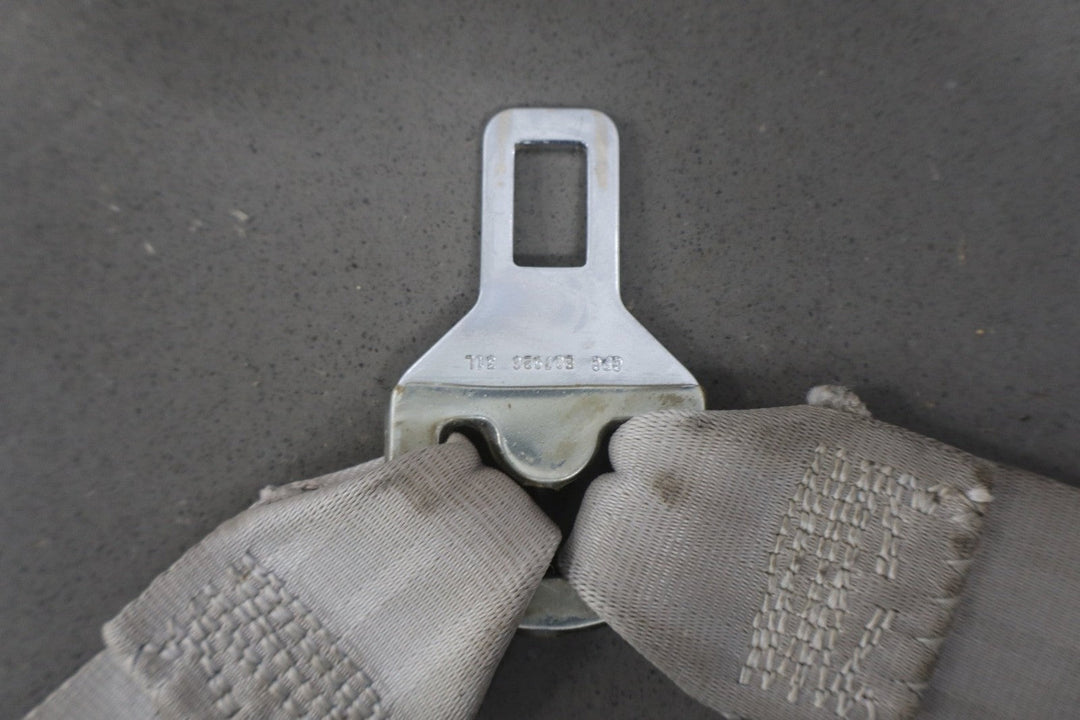 1994 Chevrolet Suburban Right Front Seat Belt Light Smoke Gray 32