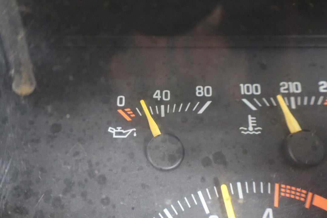1994 Chevrolet Suburban Sierra GMT400 Tachometer Speedometer Cluster