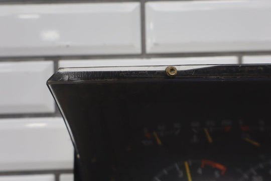 1994 Chevrolet Suburban Sierra GMT400 Tachometer Speedometer Cluster