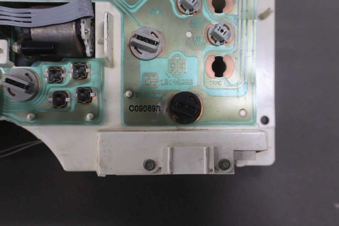 1994 Chevrolet Suburban Sierra GMT400 Tachometer Speedometer Cluster