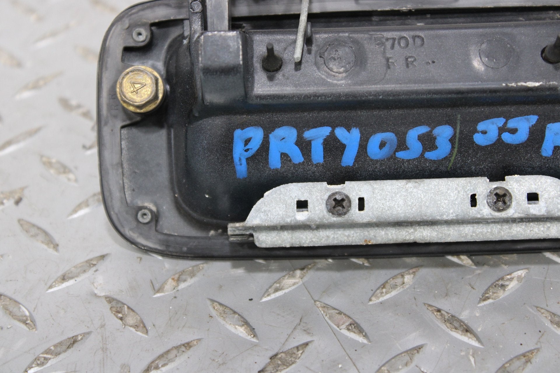 1994 Toyota Land Cruiser- Right Rear Door Handle