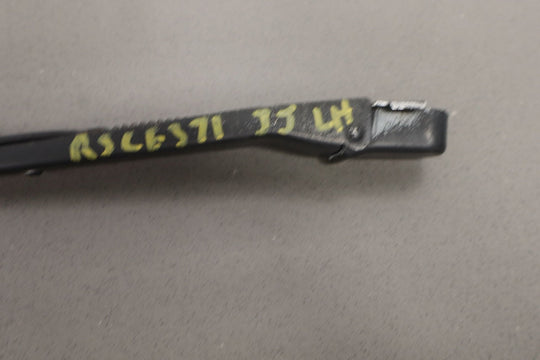 1995 - 1996 Chevrolet Corvette C4 - Wiper Arm Pair