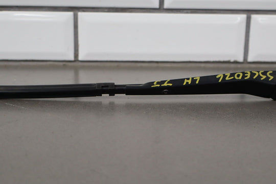 1995 - 1996 Chevrolet Corvette C4 - Wiper Arm Pair