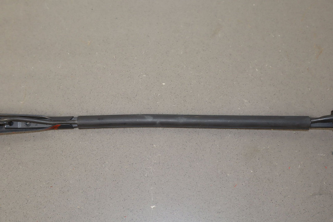 1995 - 1996 Chevrolet Corvette C4 - Wiper Arm Pair