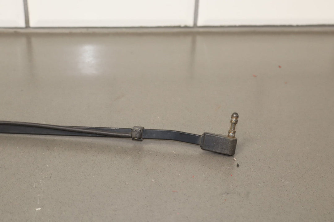 1995 - 1996 Chevrolet Corvette C4 - Wiper Arm Pair