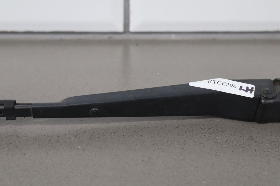 1995 - 1996 Chevrolet Corvette C4 - Wiper Arm Pair