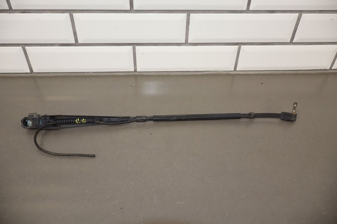 1995 - 1996 Chevrolet Corvette C4 - Wiper Arm Pair