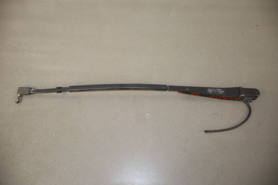 1995 - 1996 Chevrolet Corvette C4 - Wiper Arm Pair