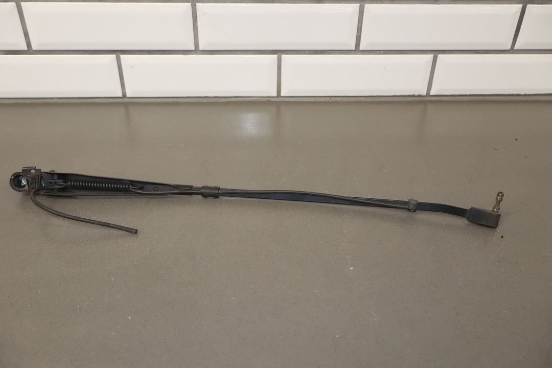 1995 - 1996 Chevrolet Corvette C4 - Wiper Arm Pair