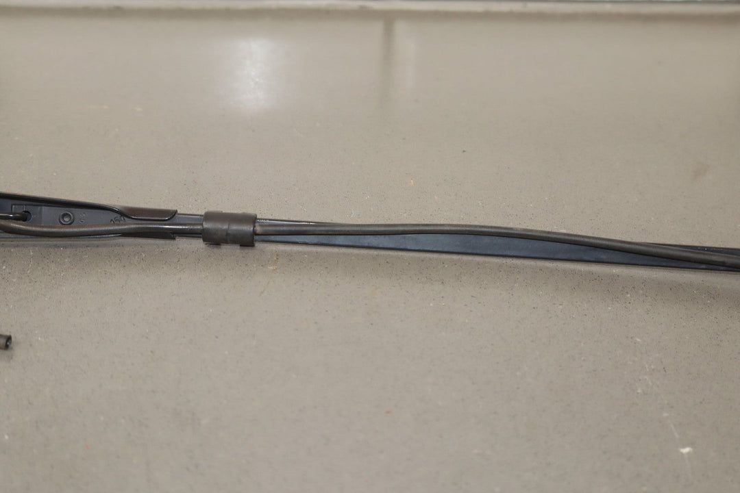 1995 - 1996 Chevrolet Corvette C4 - Wiper Arm Pair