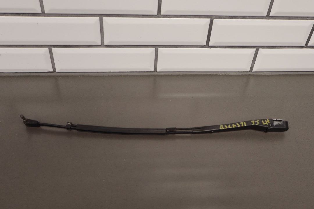 1995 - 1996 Chevrolet Corvette C4 - Wiper Arm Pair