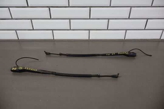 1995 - 1996 Chevrolet Corvette C4 - Wiper Arm Pair