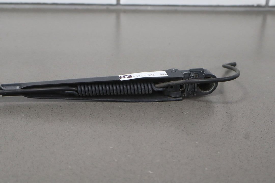 1995 - 1996 Chevrolet Corvette C4 - Wiper Arm Pair