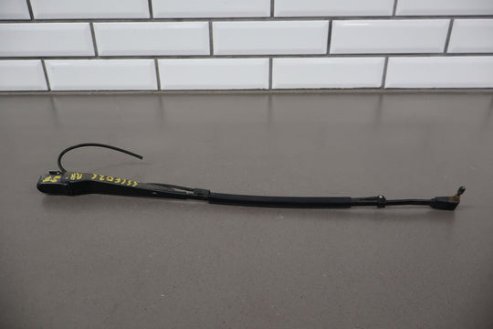 1995 - 1996 Chevrolet Corvette C4 - Wiper Arm Pair