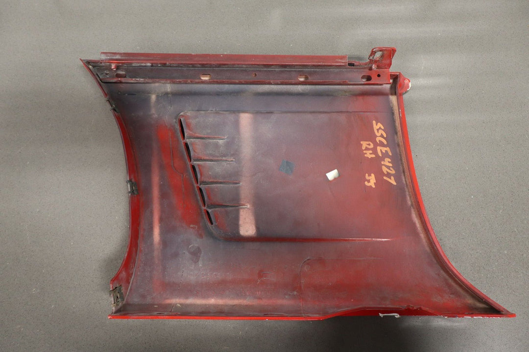 1995 - 1996 Chevrolet Corvette Right Fender 10254396