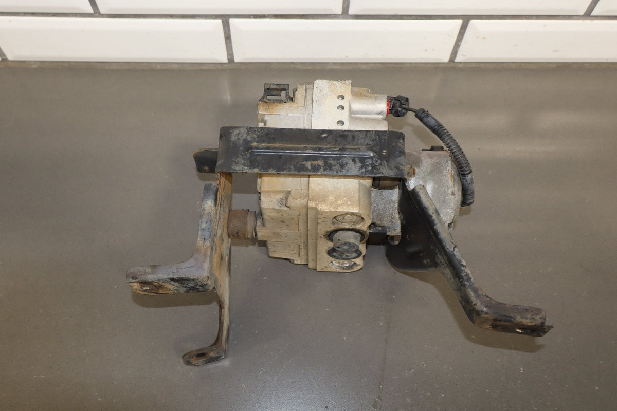 1995-1996 Chevrolet Impala ABS Brake Unit OEM