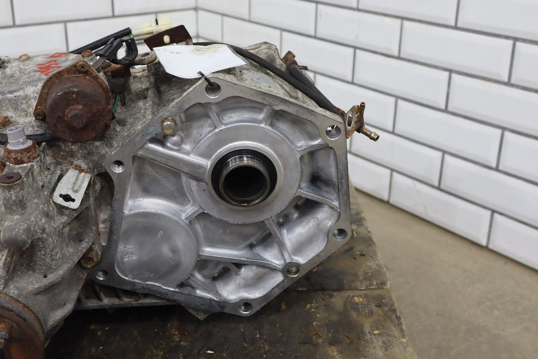 1995 - 1997 Lexus LX450 Transfer Case 3613060790 OEM
