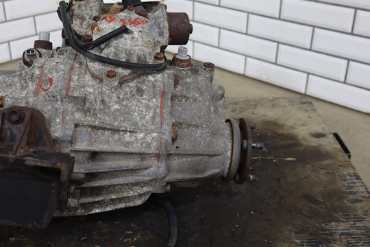 1995 - 1997 Lexus LX450 Transfer Case 3613060790 OEM