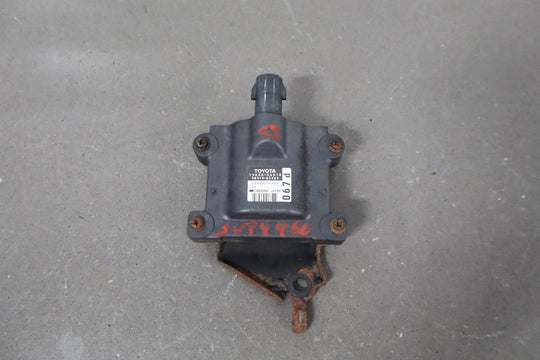 1995 - 1997 Toyota Land Cruiser 96 - 97 LX450 Ignition Coil & Ignitor