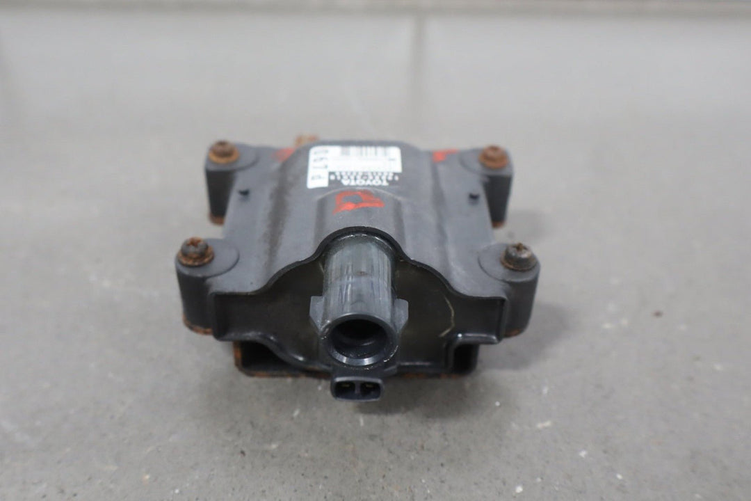 1995 - 1997 Toyota Land Cruiser 96 - 97 LX450 Ignition Coil & Ignitor