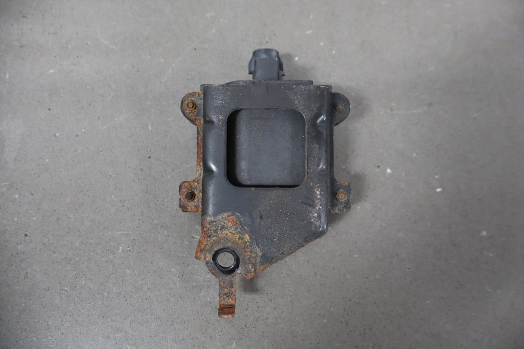 1995 - 1997 Toyota Land Cruiser 96 - 97 LX450 Ignition Coil & Ignitor