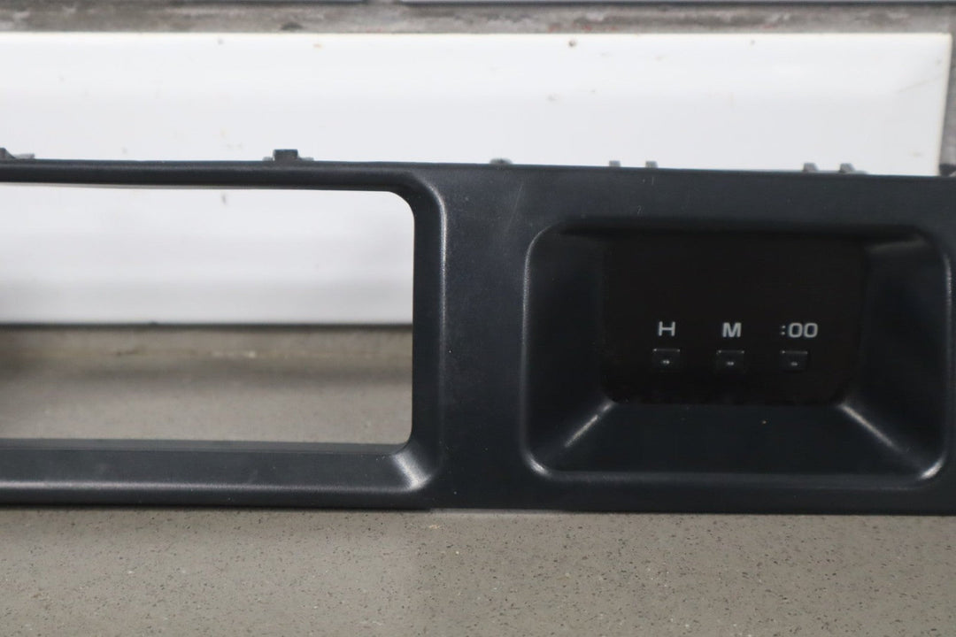 1995 - 1997 Toyota Land Cruiser, Lexus LX450 FZJ80 Dash Mounted Digital Clock