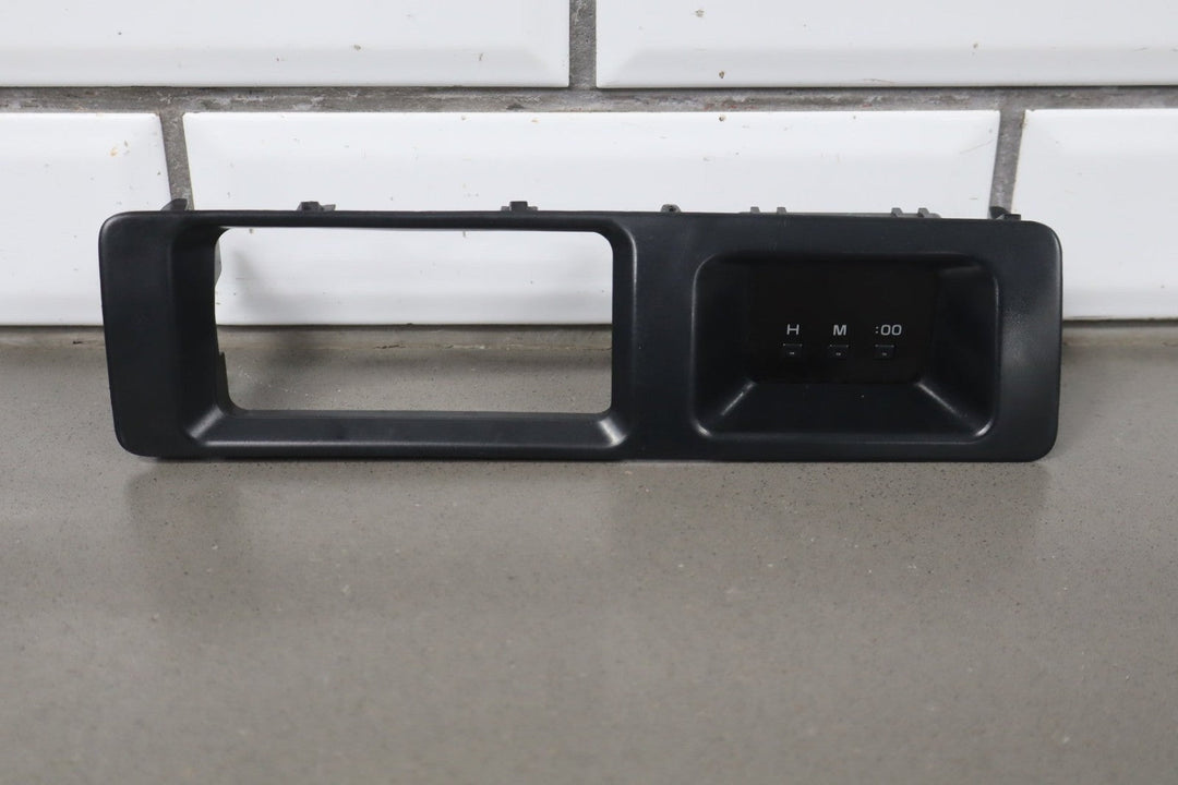1995 - 1997 Toyota Land Cruiser, Lexus LX450 FZJ80 Dash Mounted Digital Clock