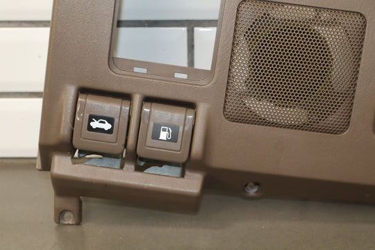 1995 - 1997 Toyota Land Cruiser / Lexus LX450 J80 Driver Knee Bolster Pad