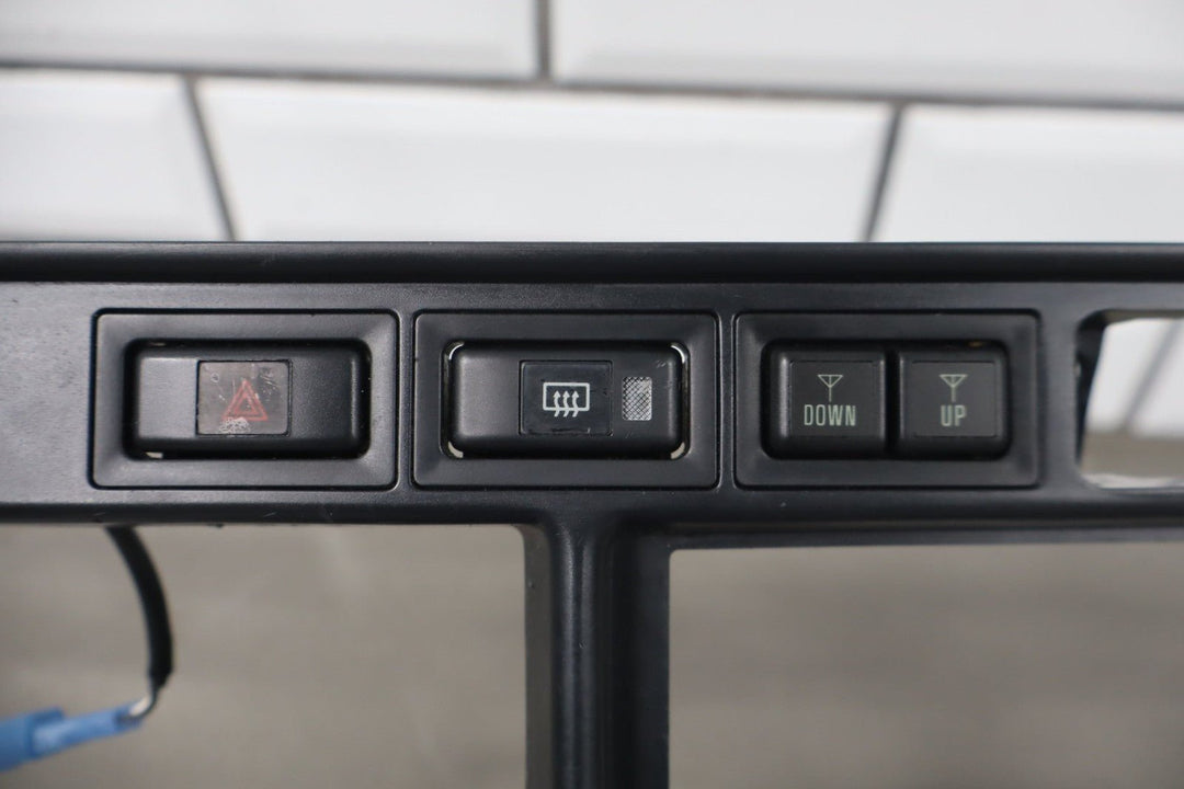 1995 - 1997 Toyota Land Cruiser LX450 J80 Dash Mounted Radio Bezel