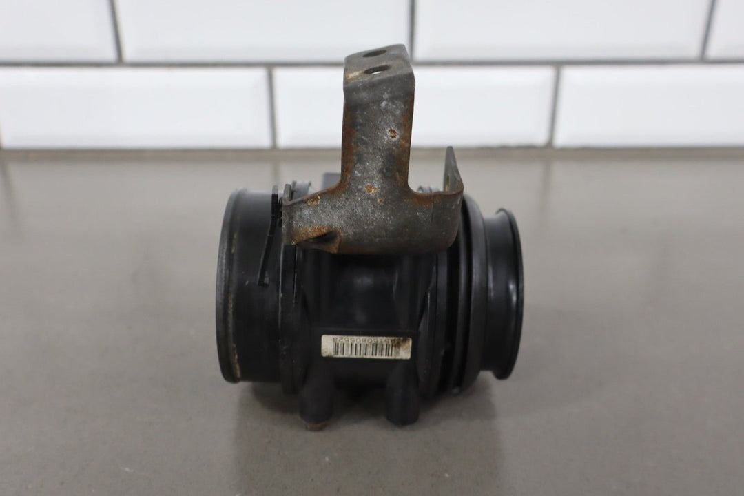 1995 - 1998 Toyota Land Cruiser Air Flow Meter 2225066050 OEM